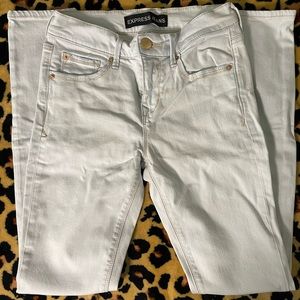 Express 0 light blue